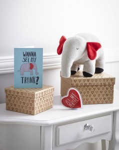 Valentines_Elephant_0039_Base_